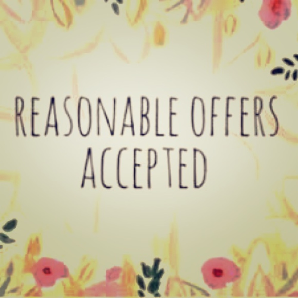 Accepting all reasonable offers!🎉🎉